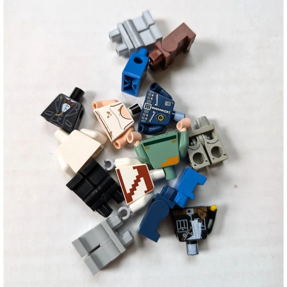 READ Lego Minifigure Lot Full Figures Parts Pieces Accessories Weapons Marvel DC